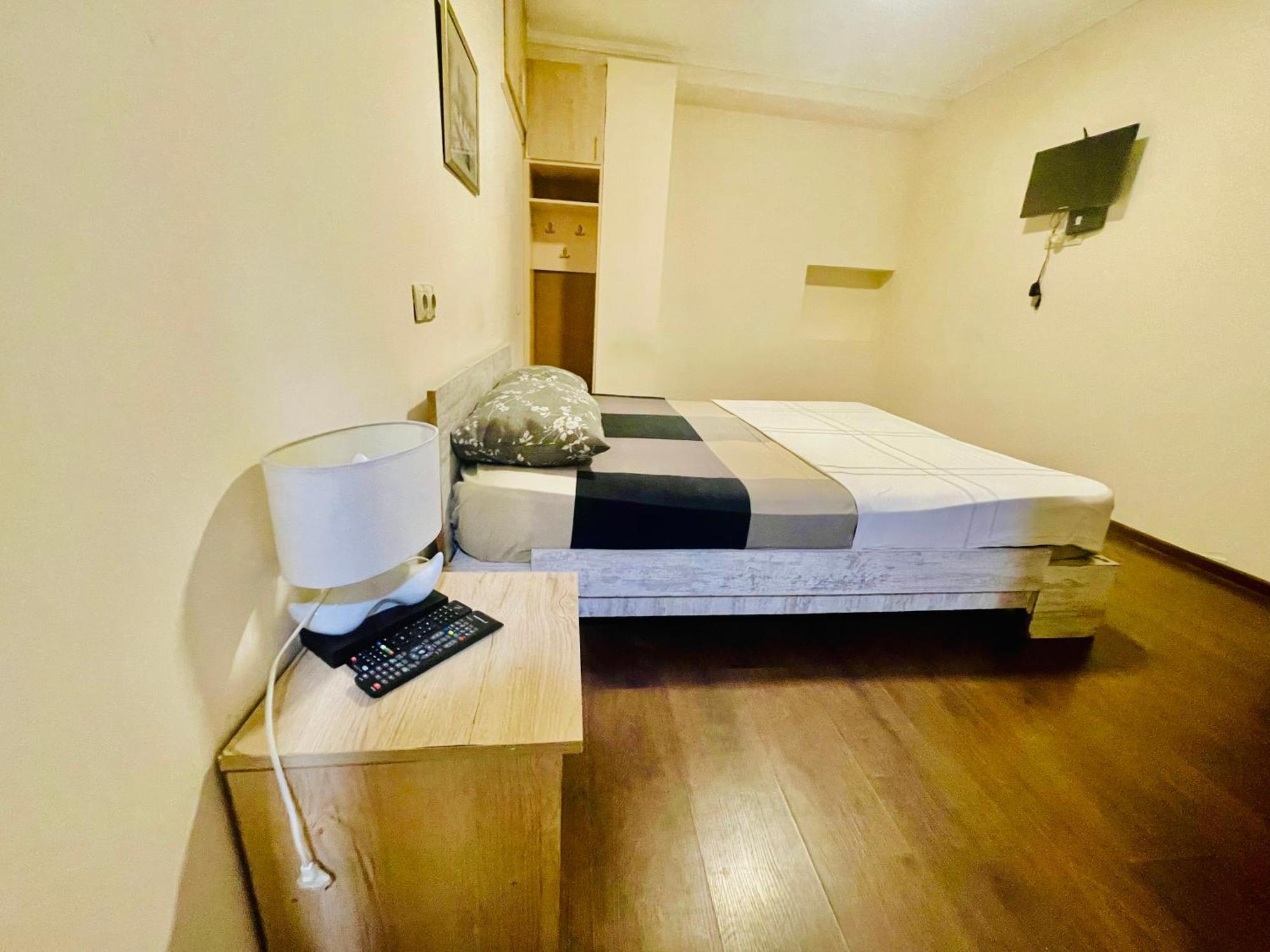 Hotel Klarastan Bon Voyage Тбилиси Экстерьер фото